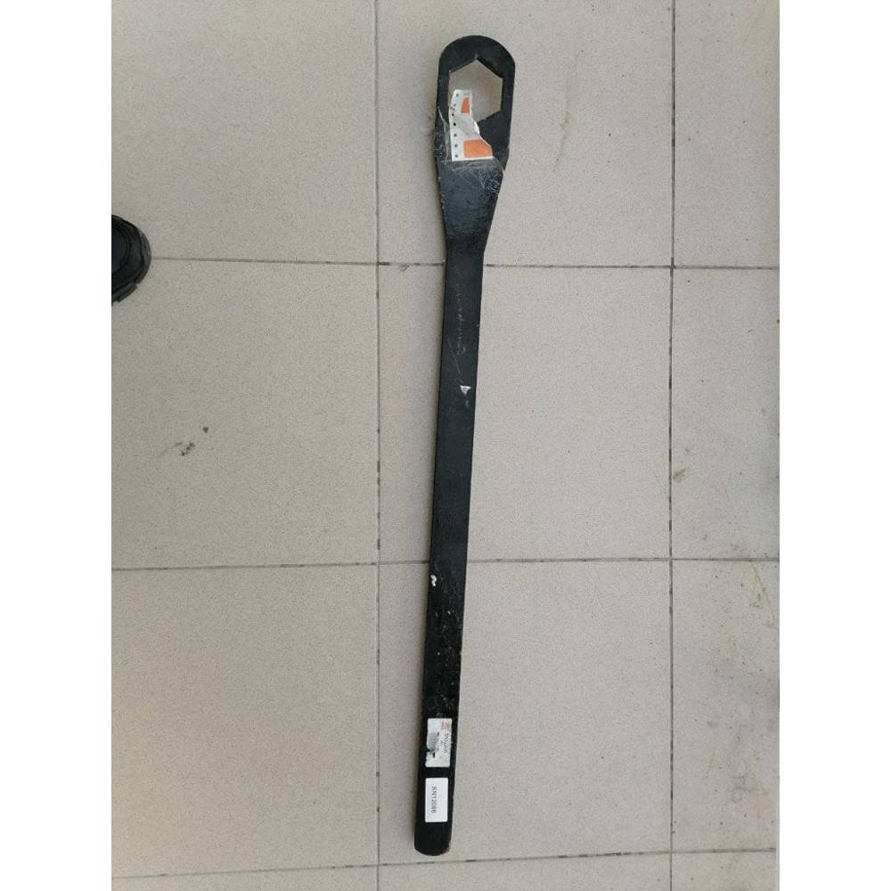 SN12086 Wrench SN2194 2 3/4 (Agco)