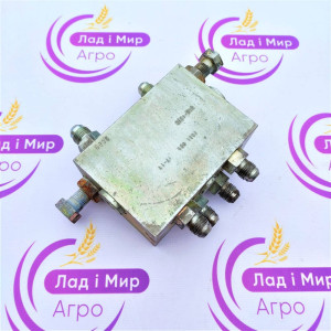 810-197C Hydraulic Valve (GREAT PLAINS)