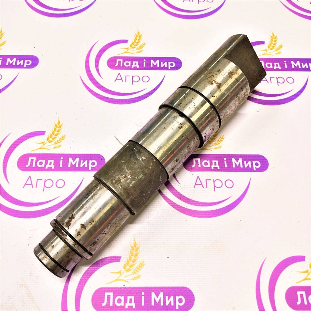 400131091 Axle (Holmer)