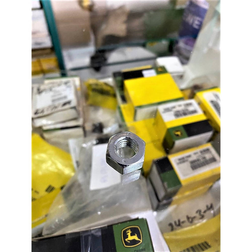14M7401 Nut (John Deere)