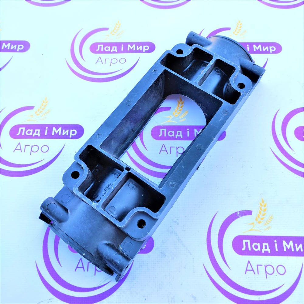 A61523 Vacuum System Discharge Pipe (John Deere)