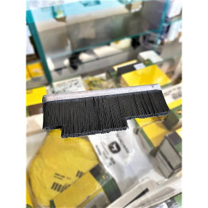 A74214 Щітка (John Deere)