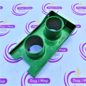 AA67121 Adapter (John Deere)