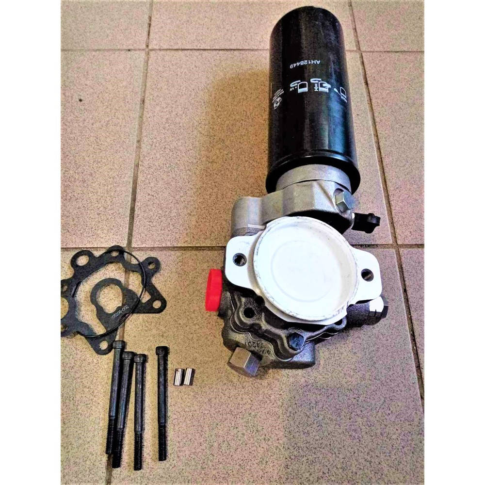 AH131167 Hydraulic Feed Pump (John Deere)