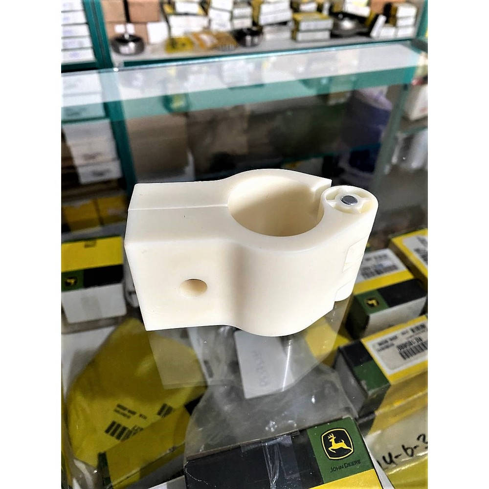 AH171884 Finger Holder of the Auger (for AH143705/AH110993) (John Deere)