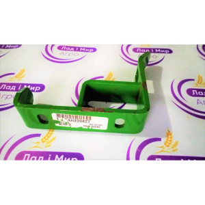 AH220827 Bracket (John Deere)