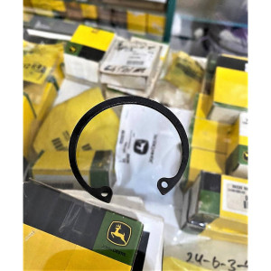 E1343FN Snap Ring (John Deere)