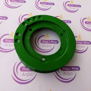 H135849 Pulley (John Deere)