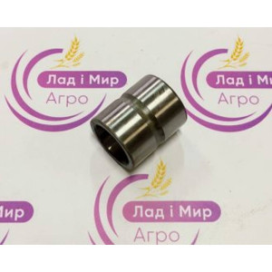 H223635 Втулка (John Deere)