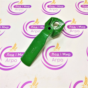 H226362 Swing Arm of the Inclined Chamber Transporter (John Deere)