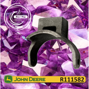 R111582 Wspornik (John Deere)