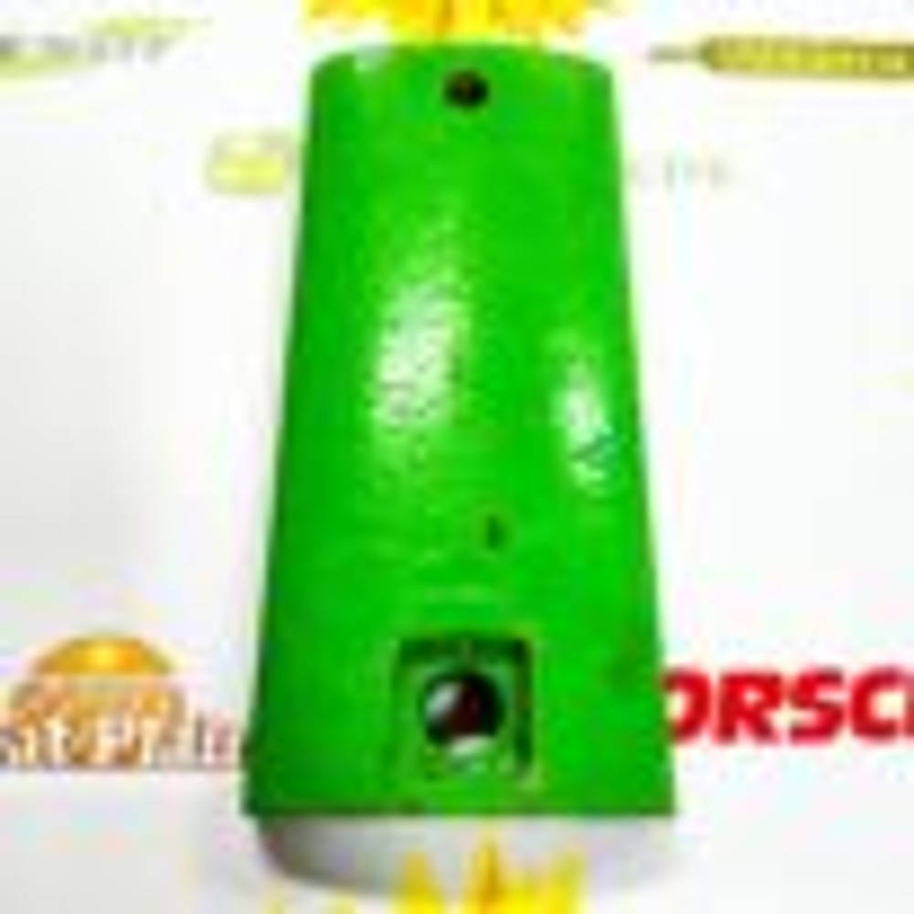 R124819 Бампер (John Deere)