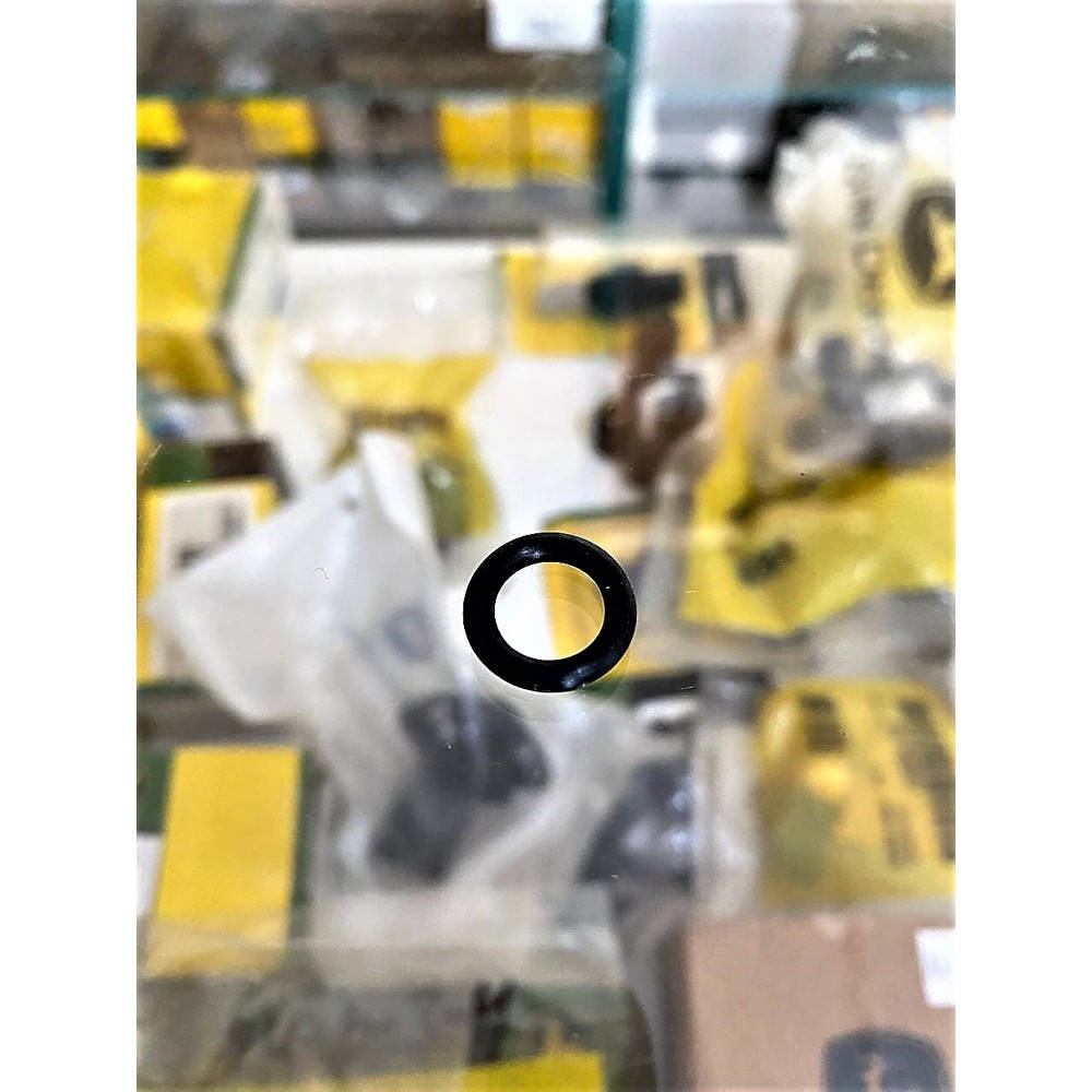 R135526 Ring (John Deere)