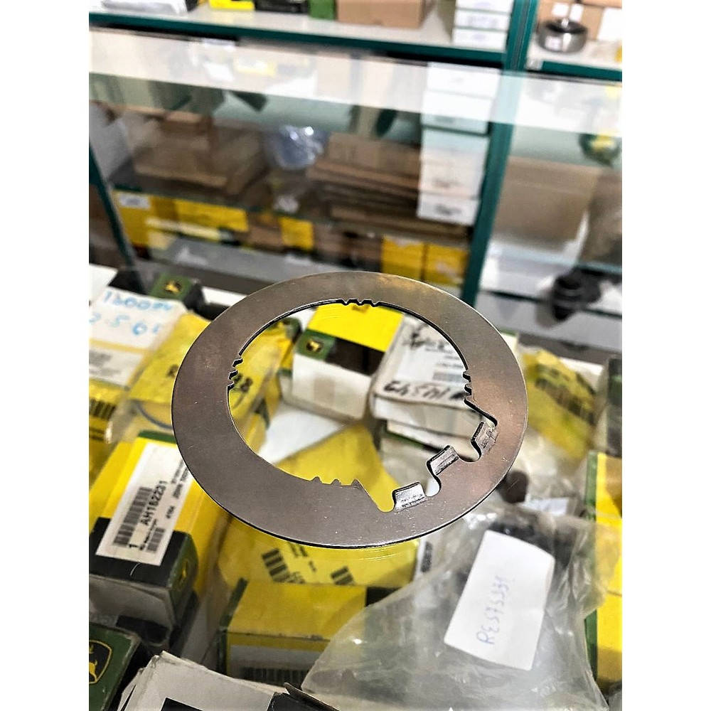 R320704 Support Washer (John Deere)