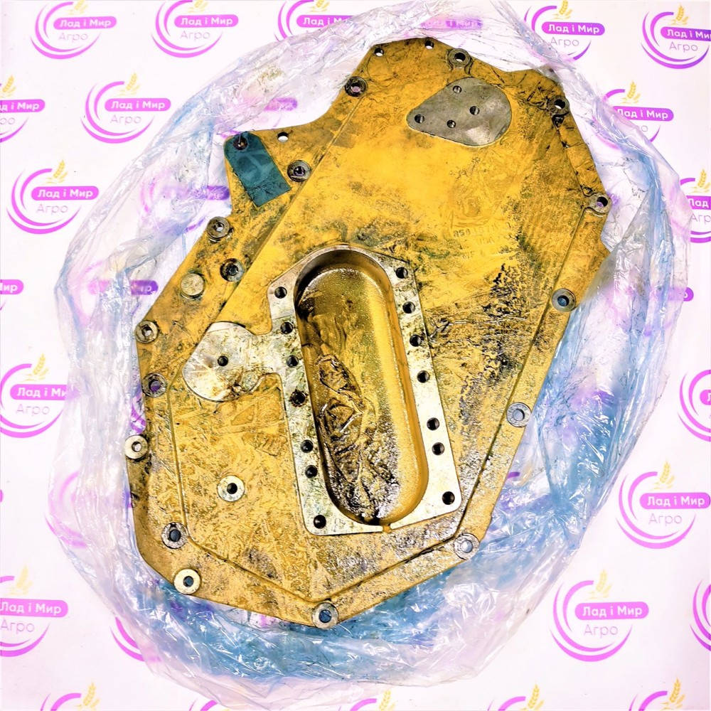 R504671 COVER (John Deere)