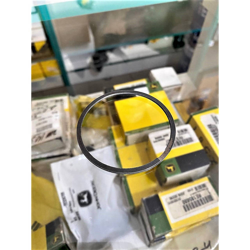 R529253 Ring (John Deere)
