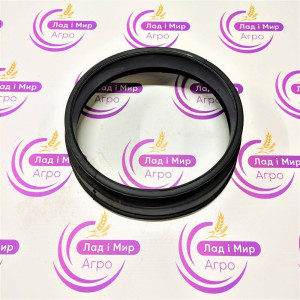 R551372 Cover (John Deere)