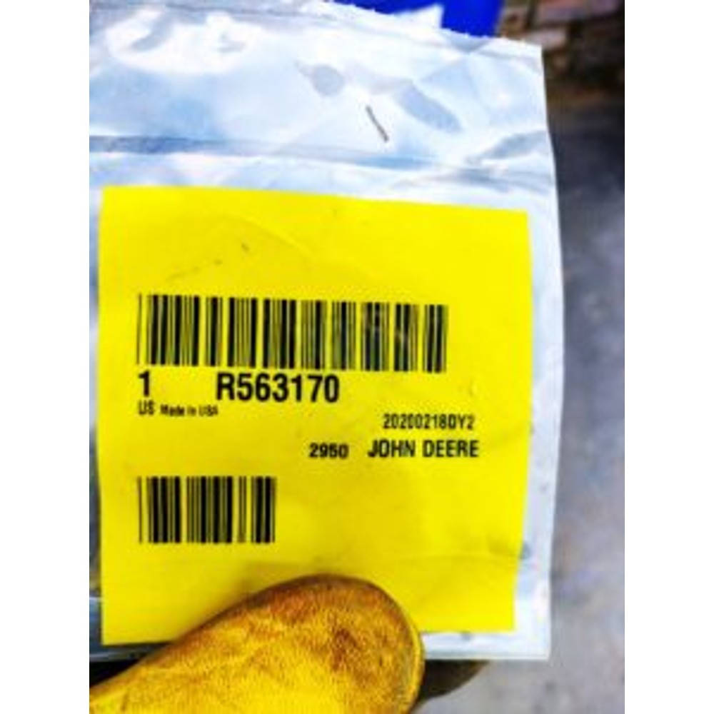 R563170 Ring (John Deere)