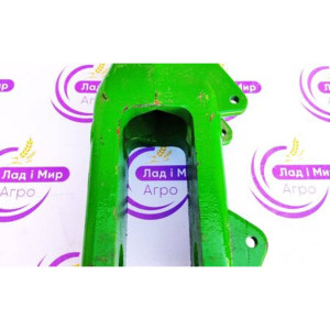 R572465 Fork (John Deere)