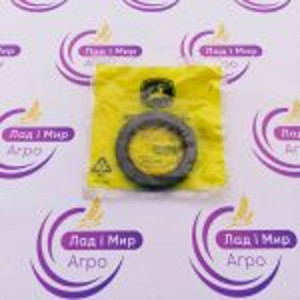 RE134964 Fuel Filter (John Deere)