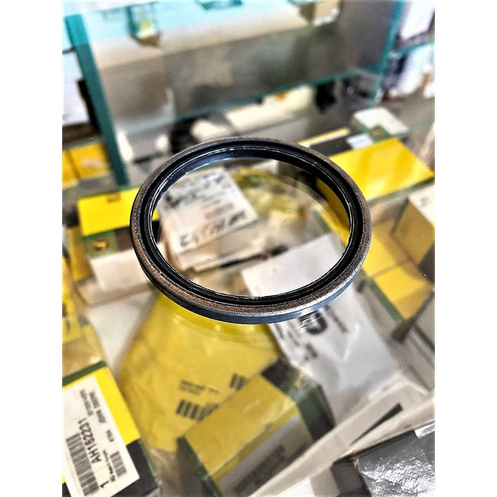RE179855 Suspension Lever Seal (John Deere)