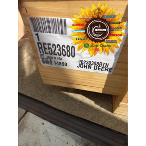 RE523680 Cylinder Head (John Deere)