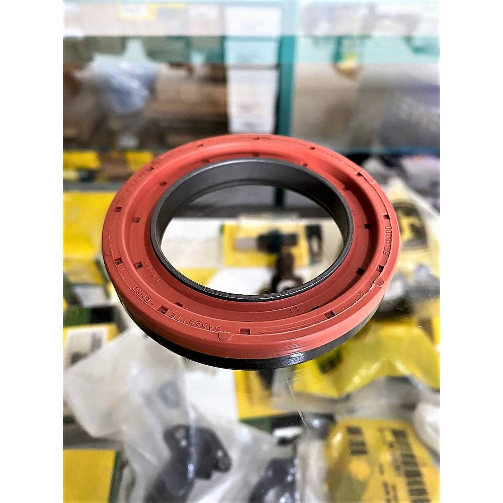 RE537071 Seal (John Deere)
