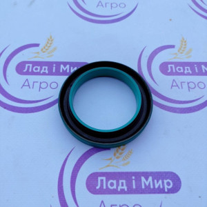 RE542195 Front Cover Seal (John Deere)