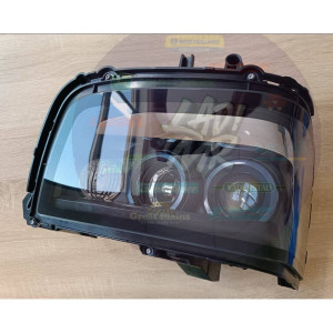 RE596266 Right Front Headlight (John Deere)