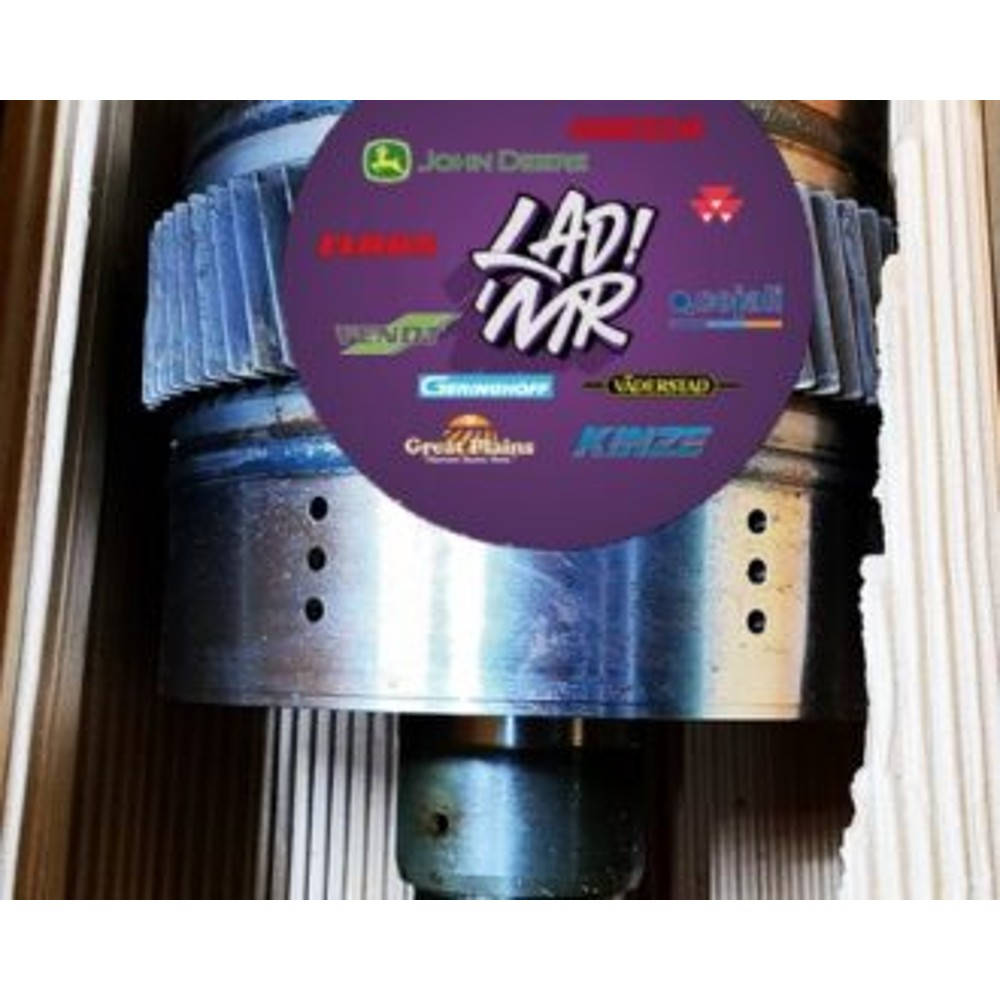 YZ502214 Axle (John Deere)