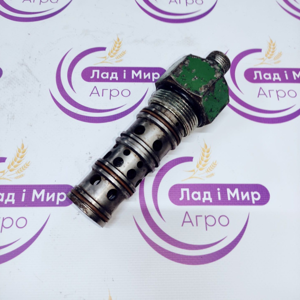 RE210860-US Safety Valve (John Deere (USED))
