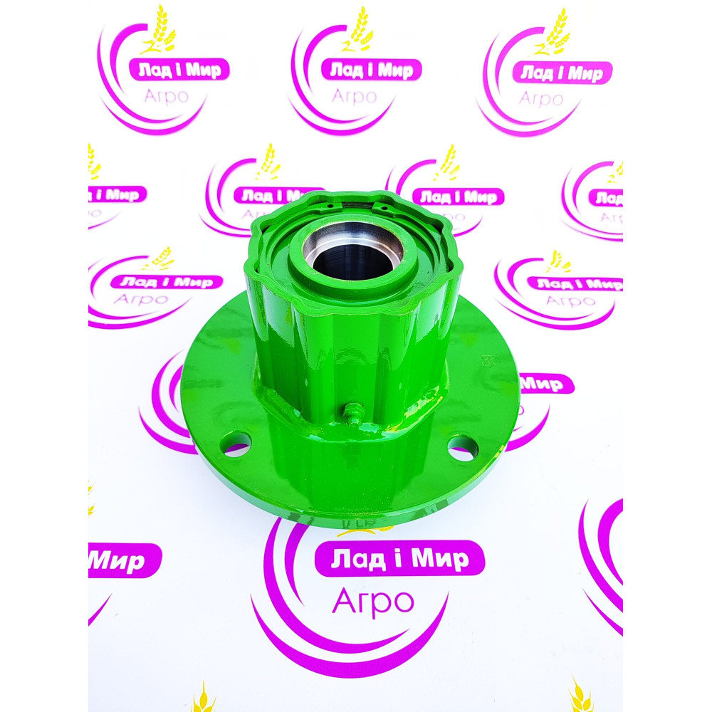 BZ100053 Piasta (John Deere)