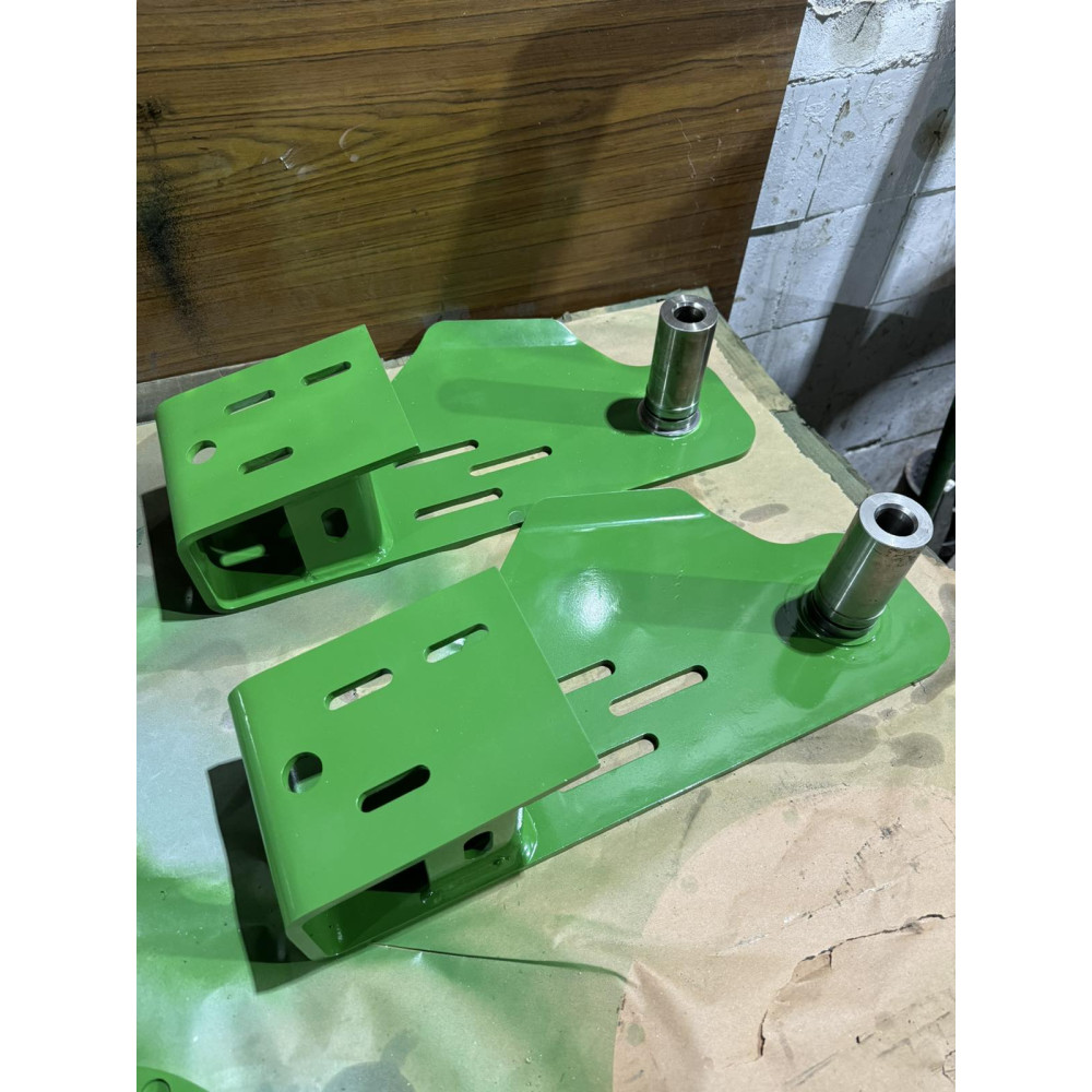 AXE55405-RM Clamp (John Deere (REMAN)
