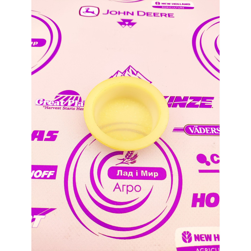 YZ90515 Plug (John Deere)