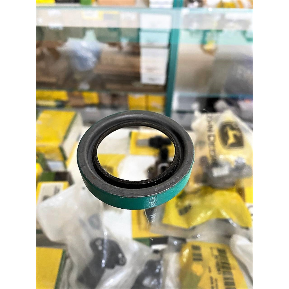 16069 Triple Lip Seal (KB)