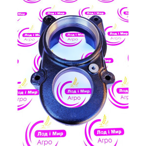 R558159 Housing (John Deere)