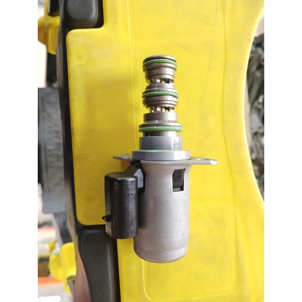 RE305430 Клапан (John Deere)