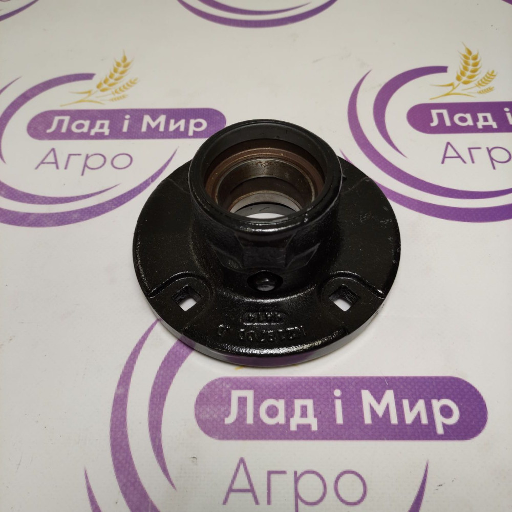 AN213544 Hub, bushing (John Deere)