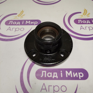 AN213544 Hub, bushing (John Deere)