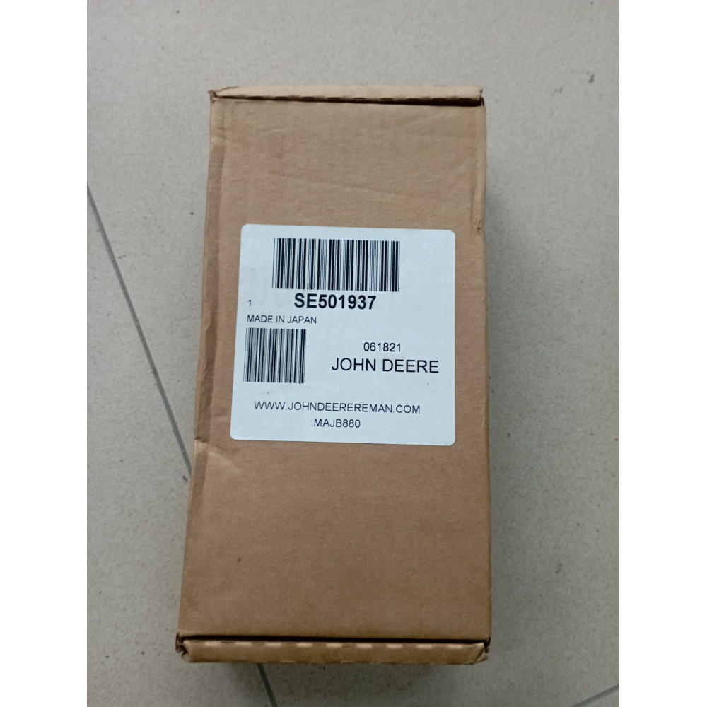 SE501937 Injector (John Deere)