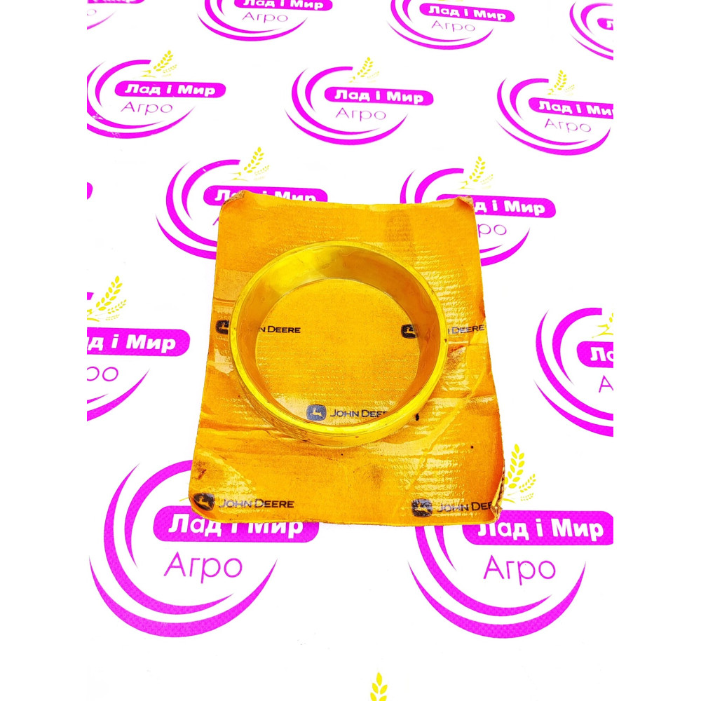 510892 Outer Bearing Sleeve (CNH)